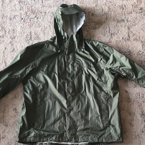 NWT L.L. Bean Rain Jacket